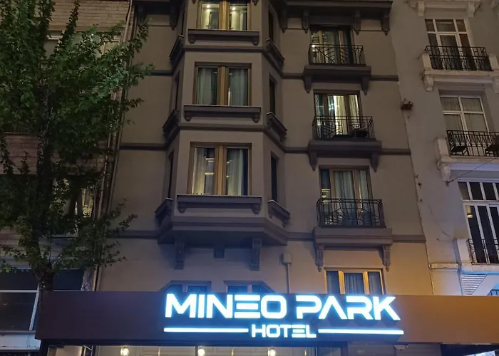 Mineo Park Hotel